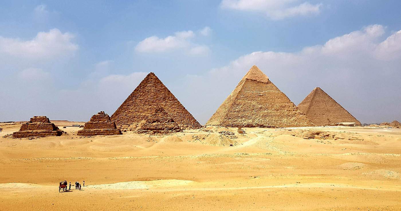 piramidele egiptene de la giza osama elsayed
